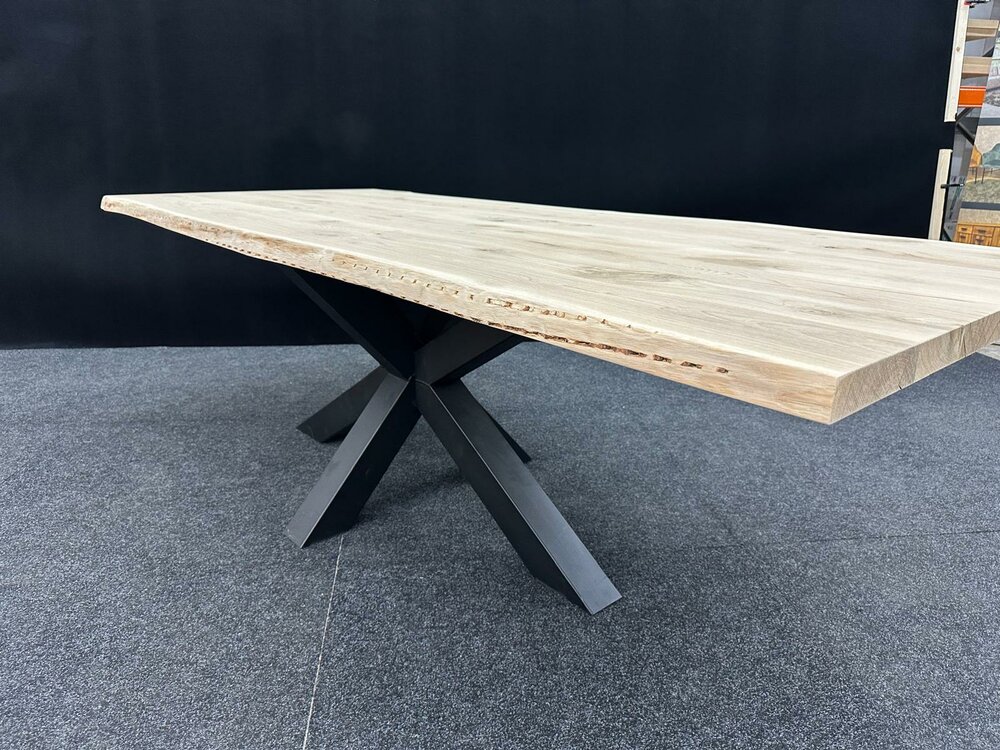 TI.50 | 260x107x4 cm