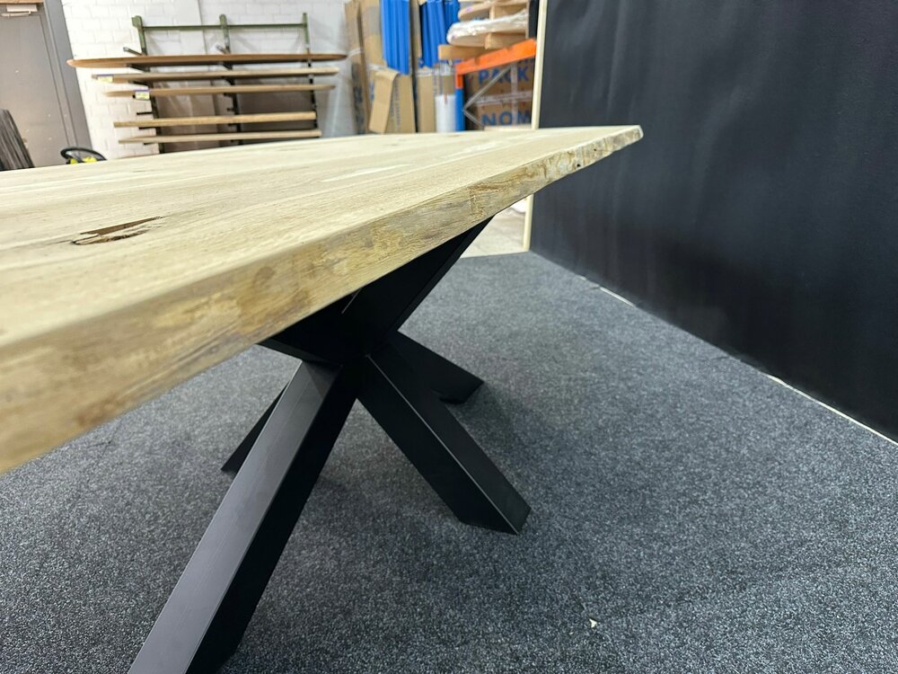 TI.51 | 252x97x4 cm