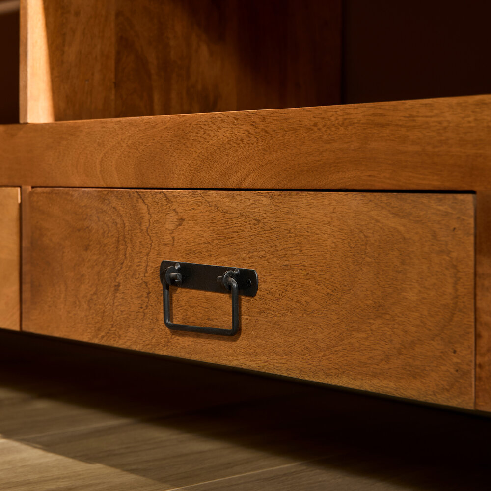 Fernsehm&ouml;bel New York 220