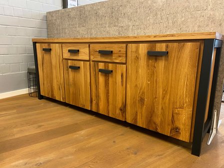 Sideboard Eiche massiv