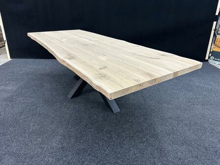 TI.47 | 270x105x5 cm