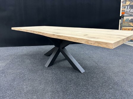 TI.47 | 270x105x5 cm