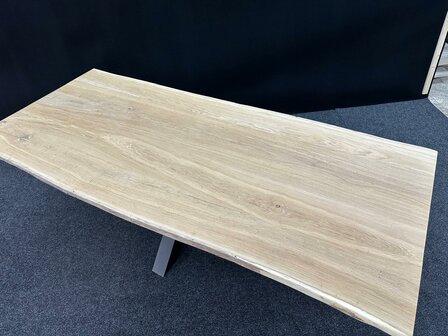 TI.52 | 250x105x4 cm