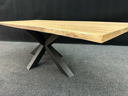 TI.52 | 250x105x4 cm