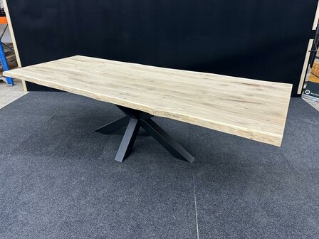 TI.187/42 | 300x112x5 cm