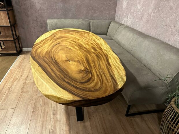 Esstisch Oval einem stück