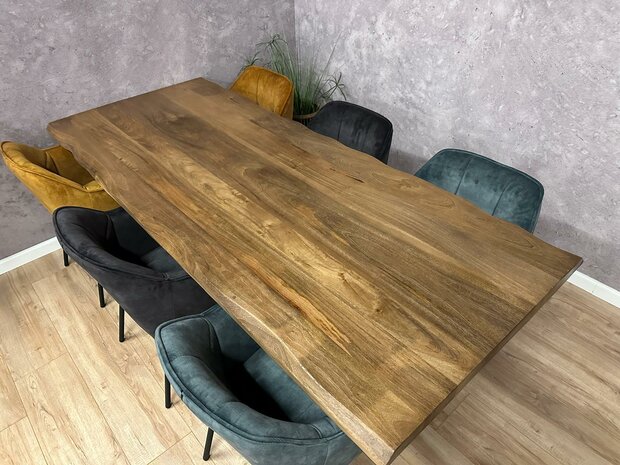Esstisch Holz braun