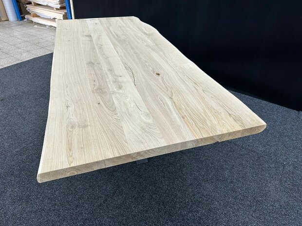 TI.48 | 260x105x5 cm