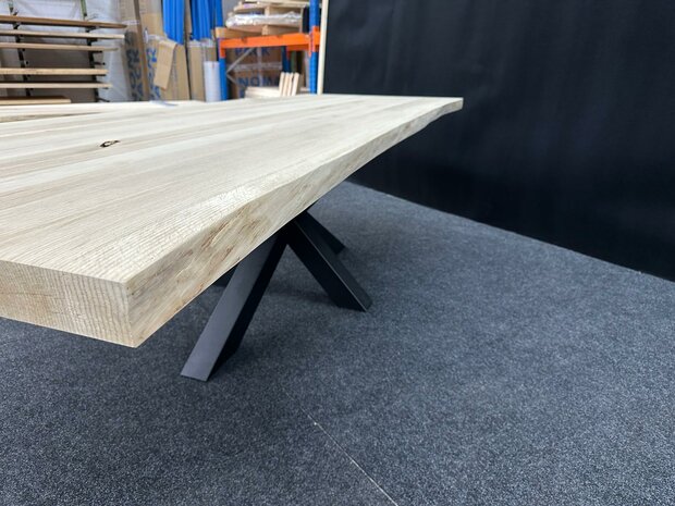 TI.187/13 | 300x107x6,1 cm