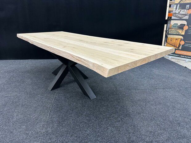 TI.225/1 | 280x108x6 cm