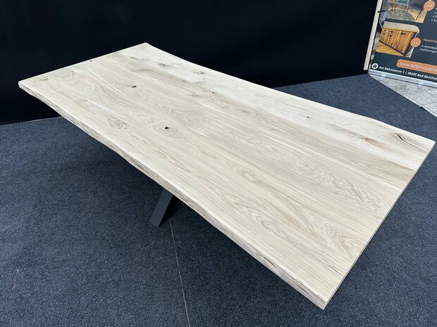 TI.46 | 260x115x5 cm