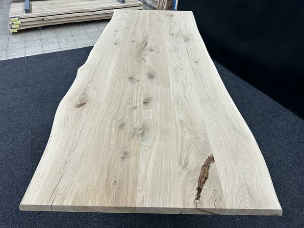 TI.225/8 | 310x119x6 cm