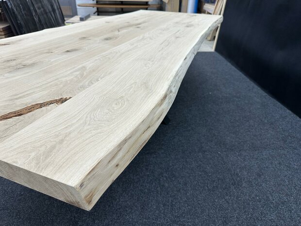 TI.225/8 | 310x119x6 cm