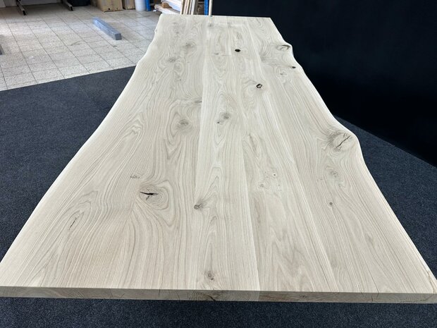 TI.187/16 | 300x110x5 cm