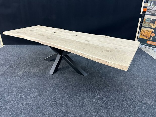 TI.187/16 | 300x110x5 cm
