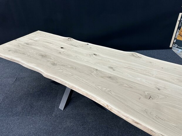 TI.187/16 | 300x110x5 cm