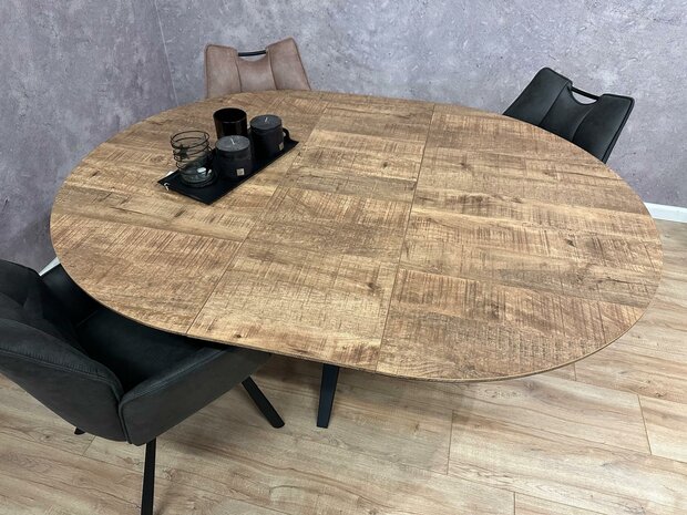 Runder Ausziehtisch