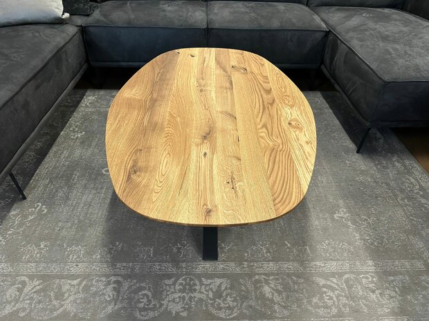Couchtisch Oval