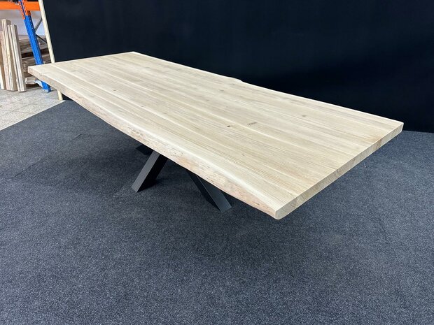 TI.187/9 | 300x112x5,7 cm